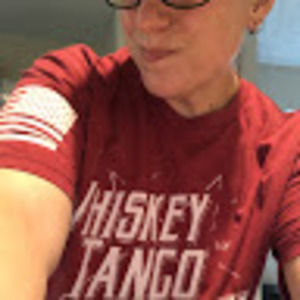 Meet your Posher, Dee